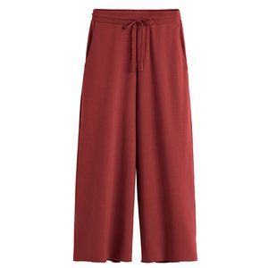 Cuyana Rust Ankle Cropped Pants